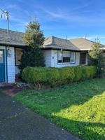 featured image of 1075 N Folsom St