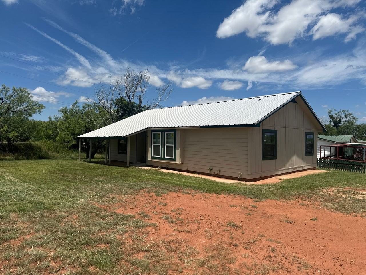 101 Seminole St - Photo 2 of 19