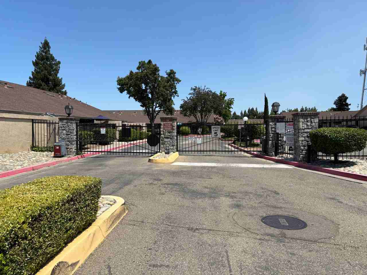 812 Villa Ter - Photo 2 of 14