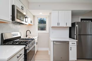132 Park Rd - Photo 1 of 1
