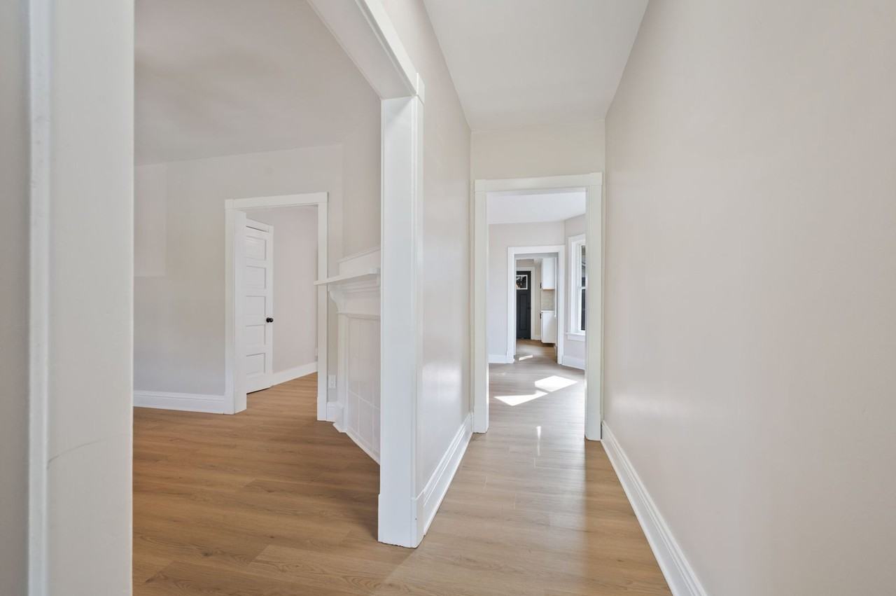 132 Park Rd - Photo 5 of 24