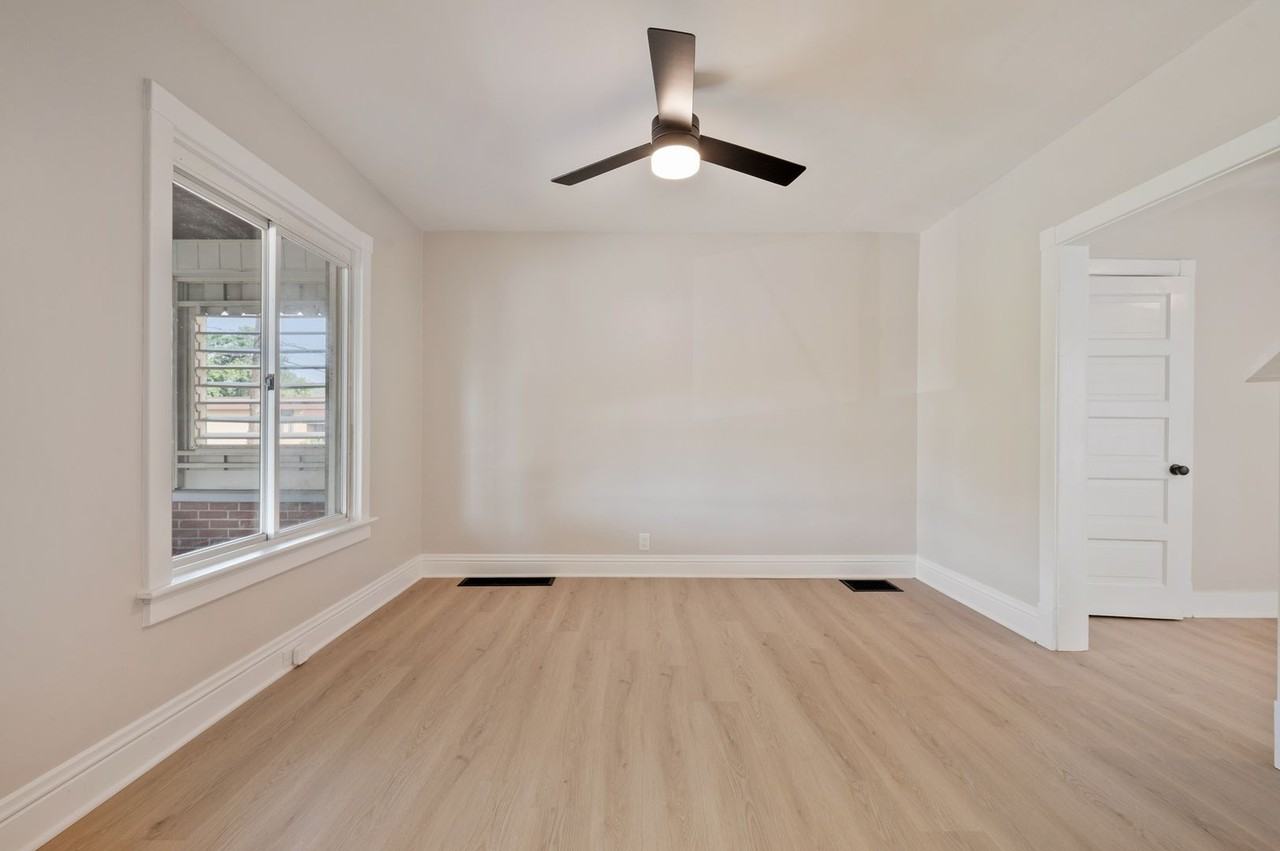 132 Park Rd - Photo 6 of 24