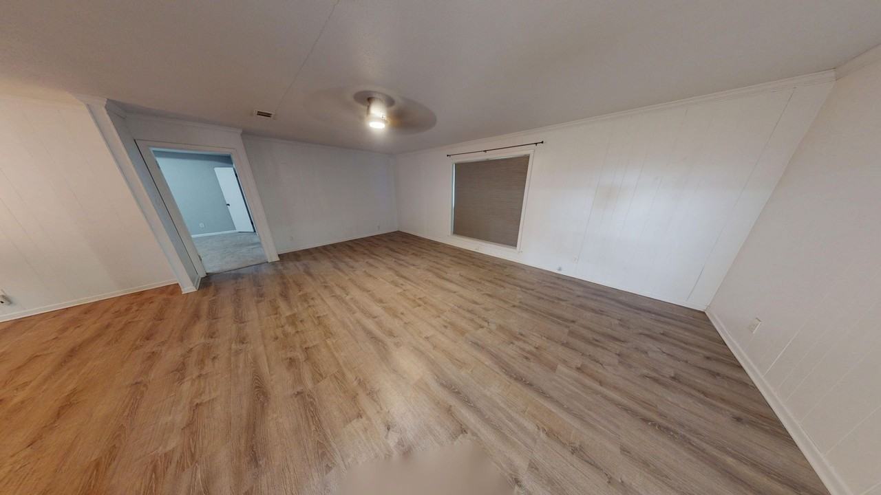 7249 Fm 974 - Photo 3 of 15