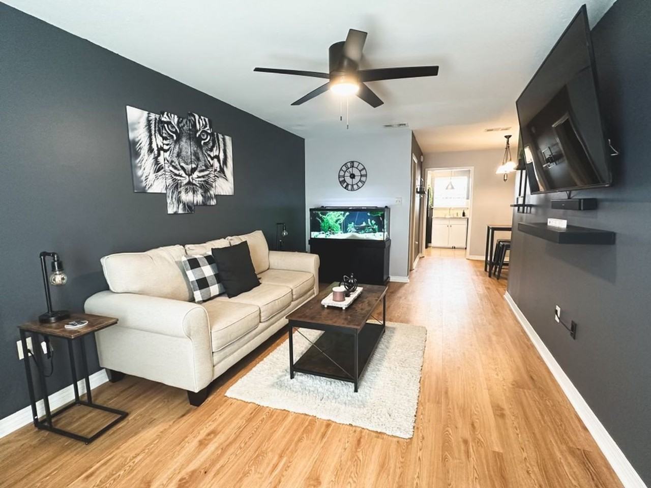 1704 Brightside Drive - Photo 5 of 11