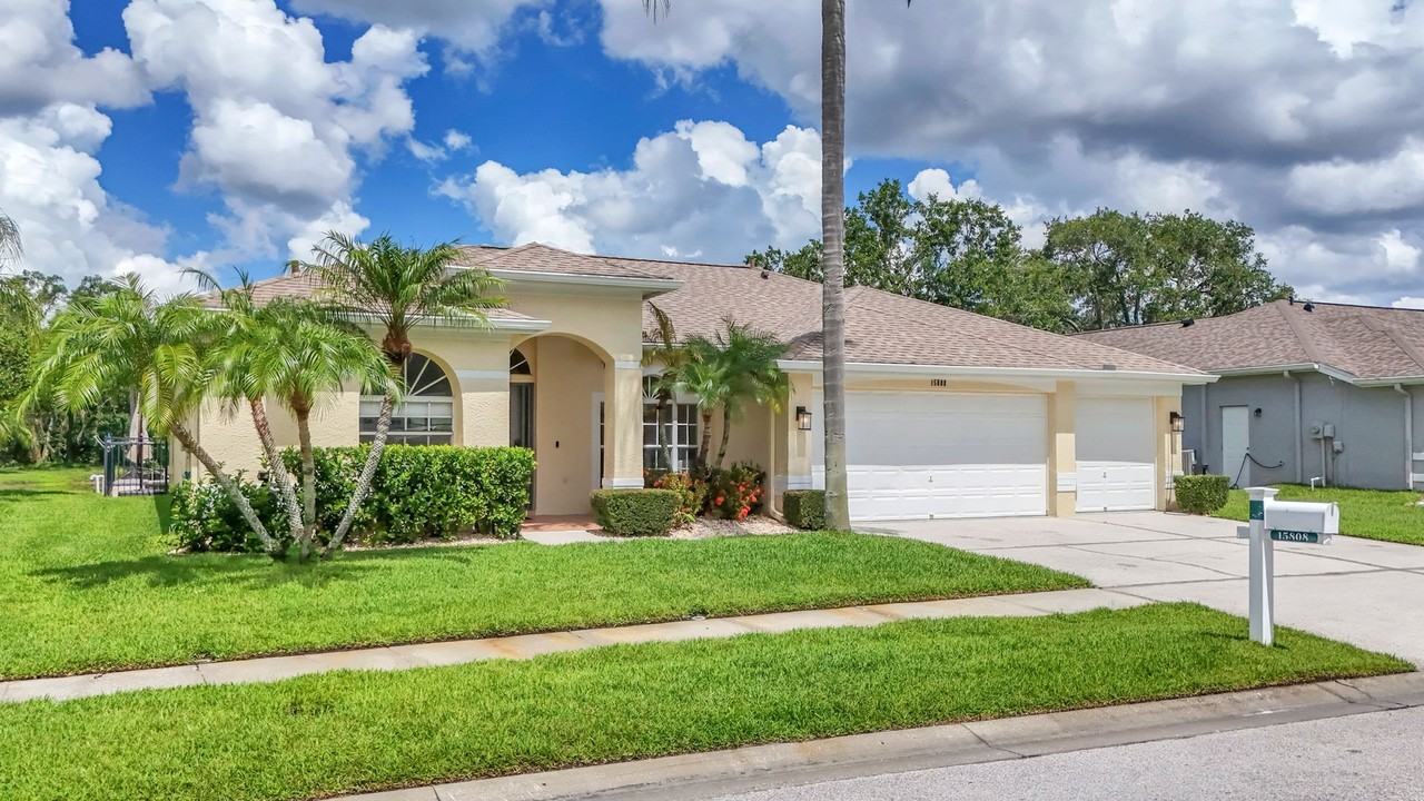 15808 Muirfield Dr - Photo 2 of 50