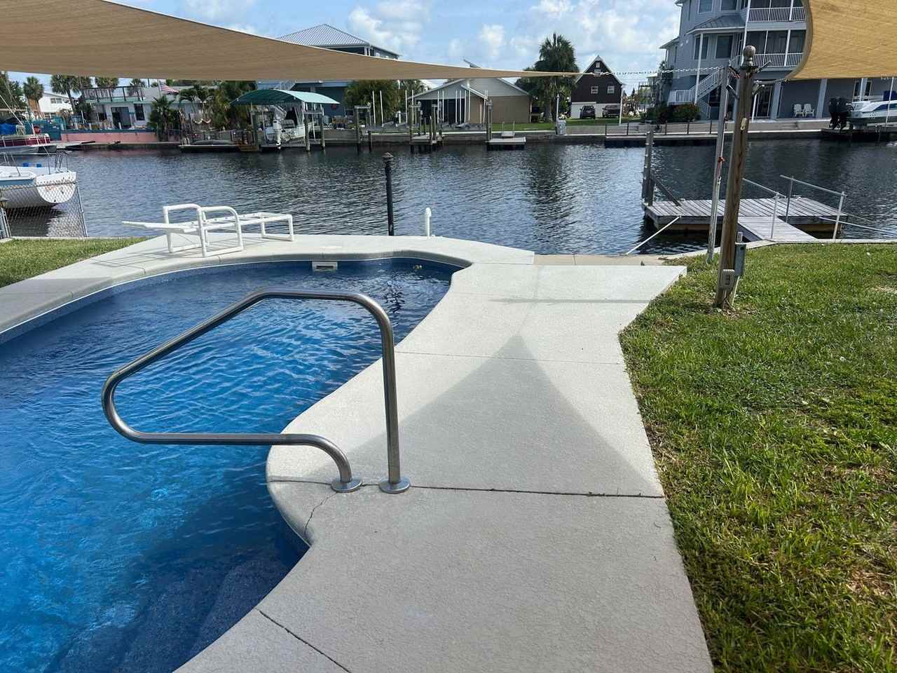 3303 Minnow Creek Dr - Photo 3 of 40