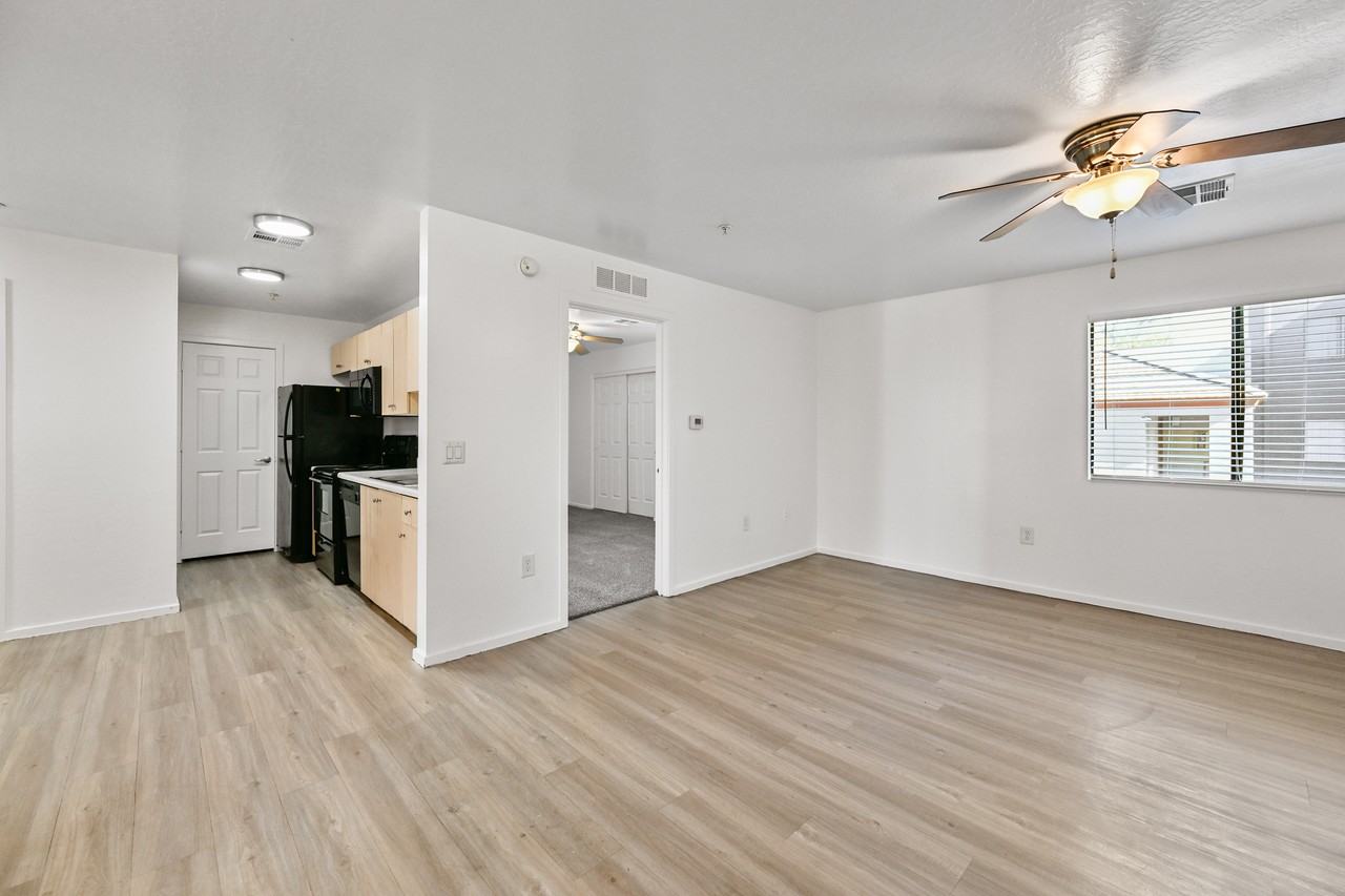 3065 North 67th Avenue #236 - Photo 5 of 49