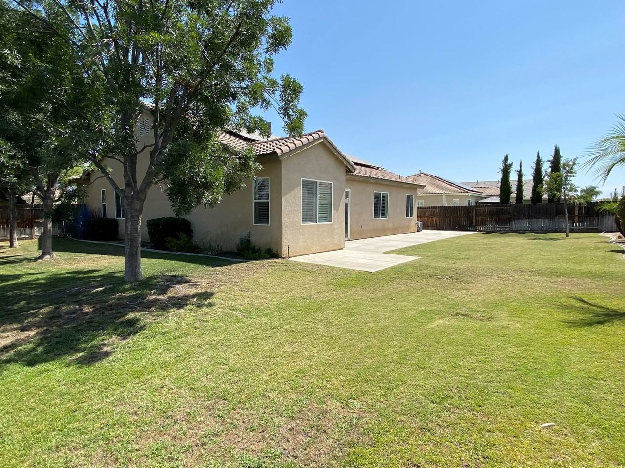 15803 Saint Clement Way - Photo 2 of 12