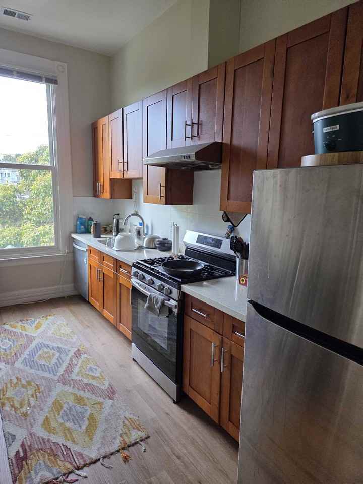 2522 Sutter St - Photo 3 of 13