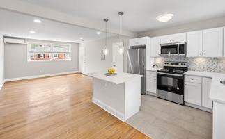 featured image of 5 E Golf Club Ln