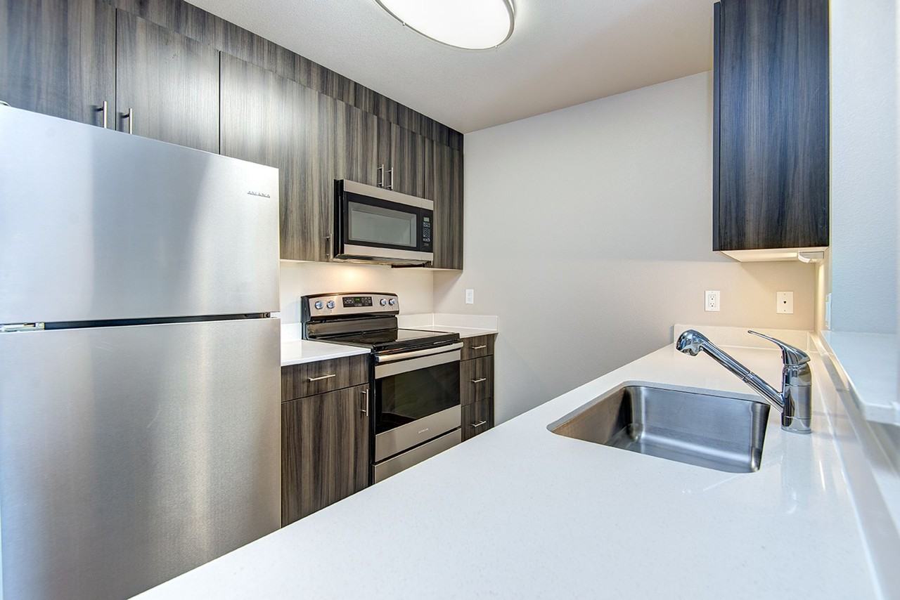 Insignia - Photo 2 of 50