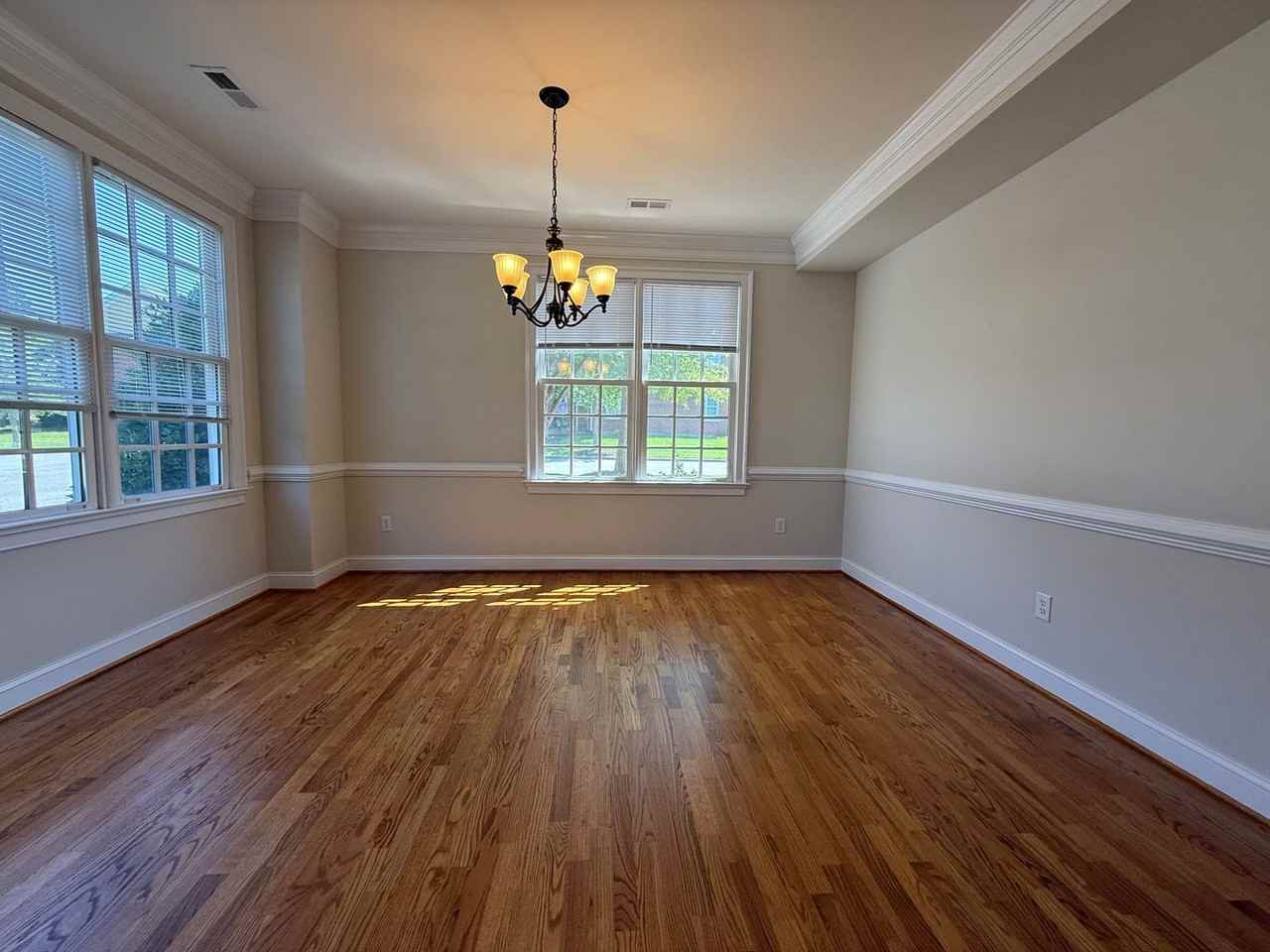 1525 Old Trail Dr - Photo 7 of 50