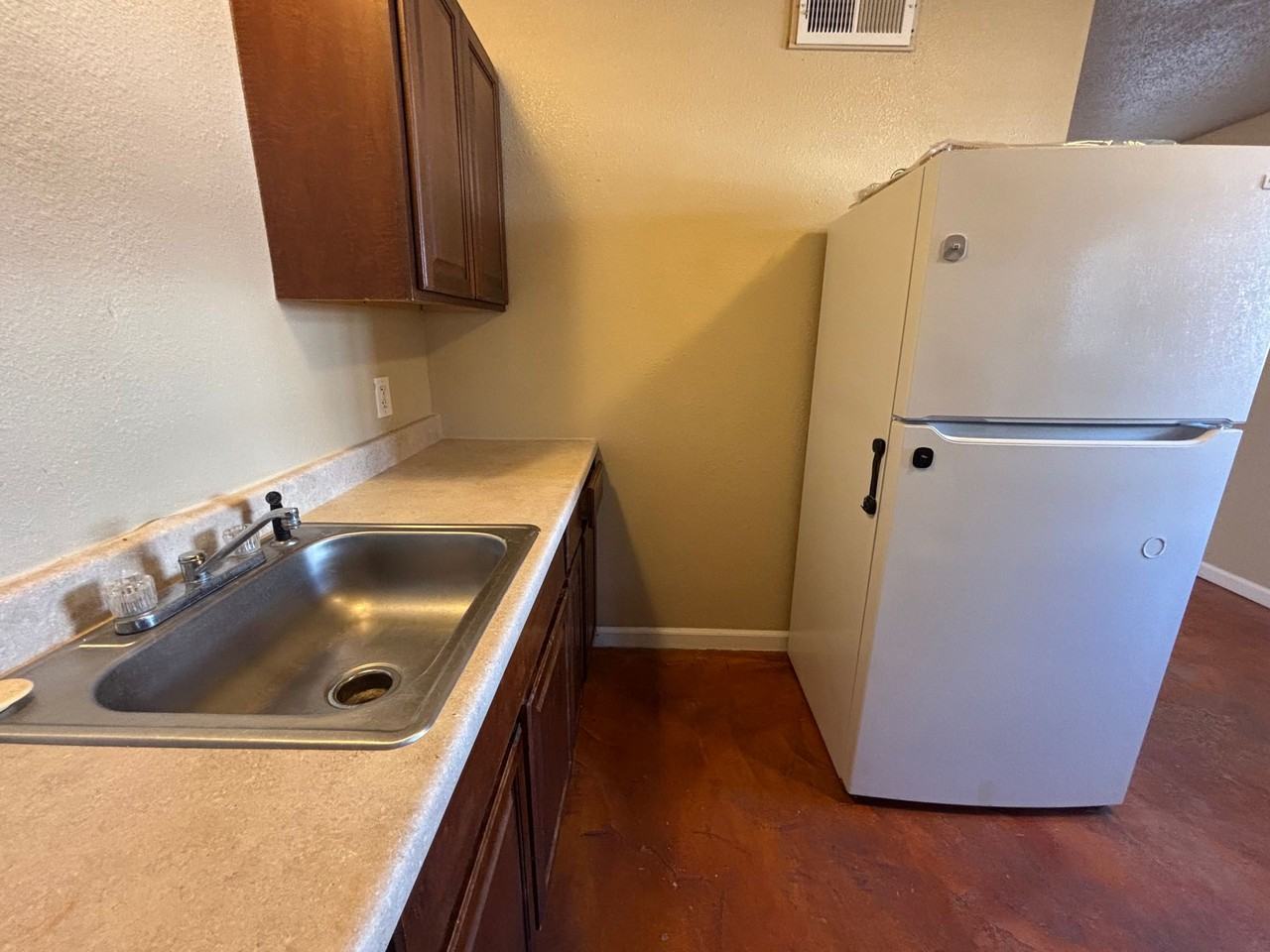 15th Street -915-925 - Photo 5 of 10