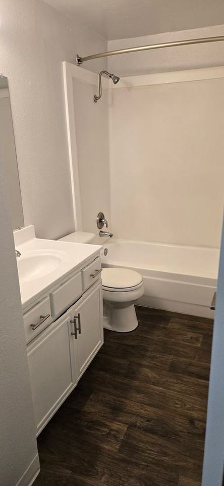Chastain Apartments - Photo 7 of 37