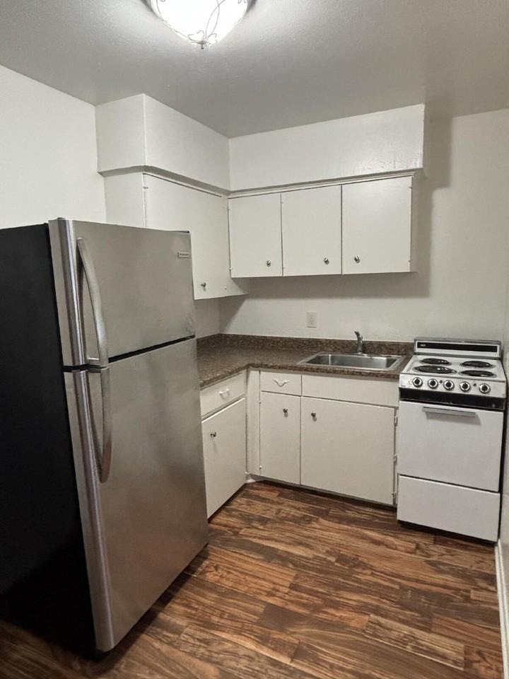 3200 Lake Como Drive #211 - Photo 6 of 11