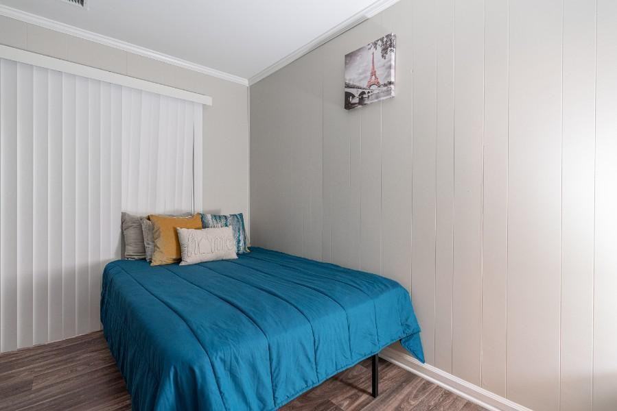 2719 Knollview Dr - Photo 6 of 27