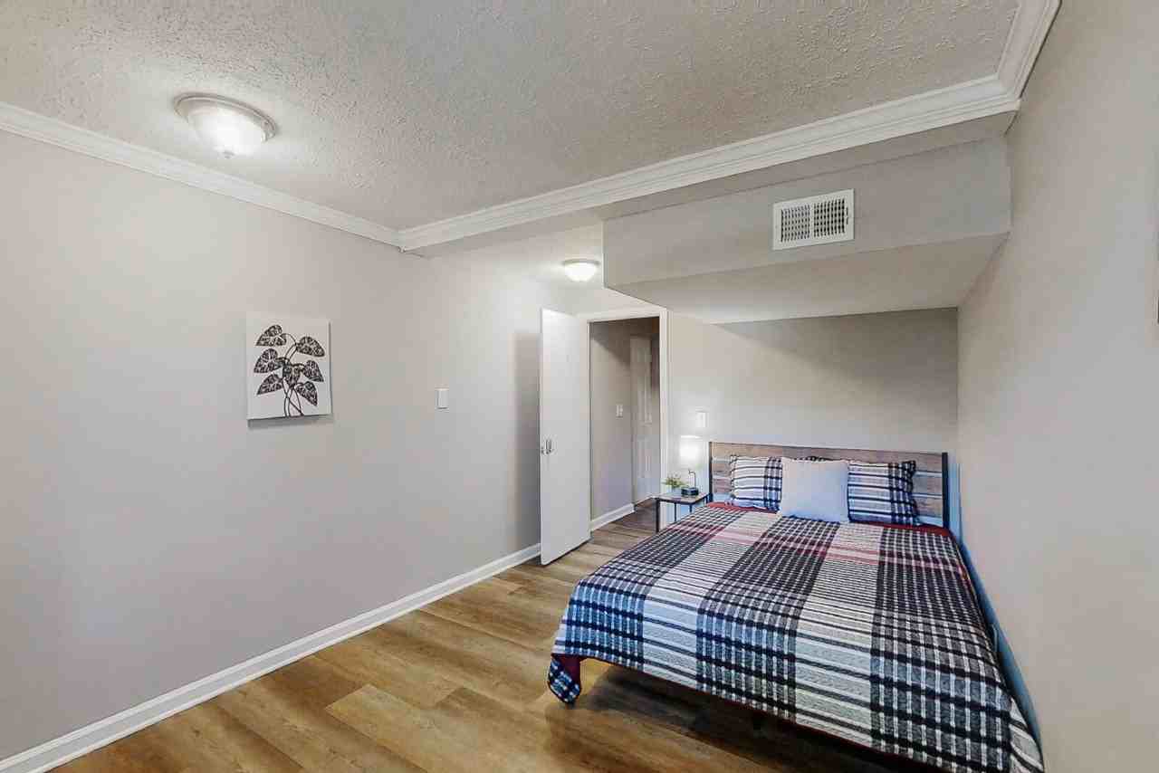 4674 Big Valley Ct - Photo 2 of 21