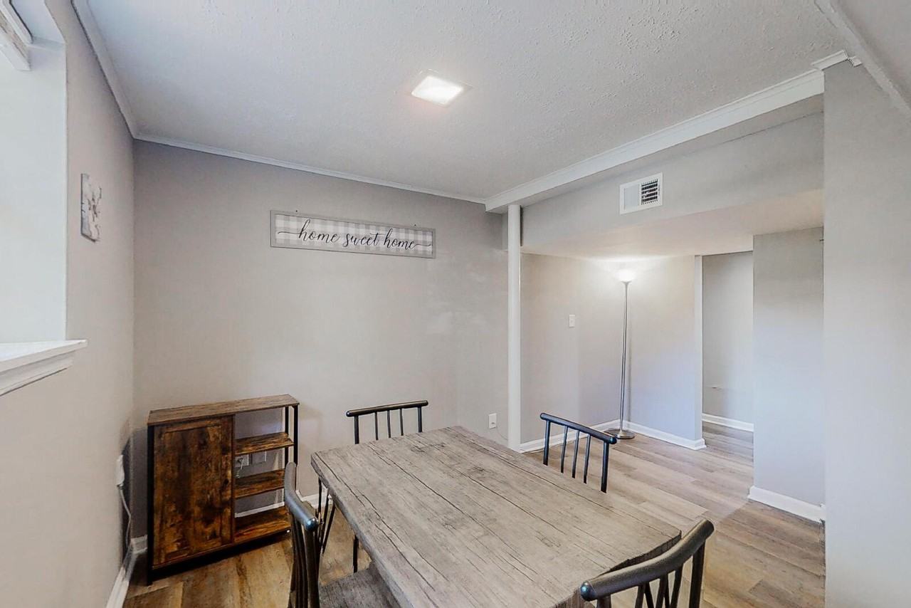 4674 Big Valley Ct - Photo 6 of 21