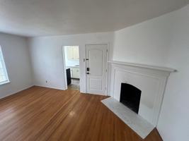 featured image of 901 S Lincoln St