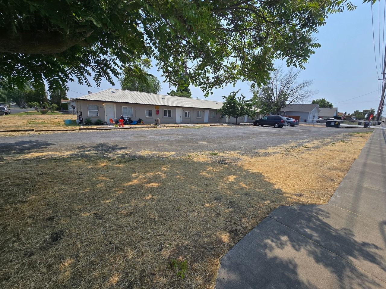 Peninsula 6 - Photo 3 of 5