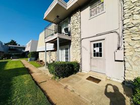 6034 Nw Expressway #B - Photo 1 of 1