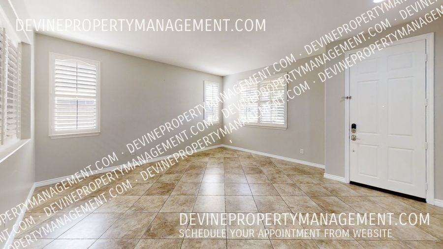 12790 Golden Leaf Dr - Photo 3 of 41