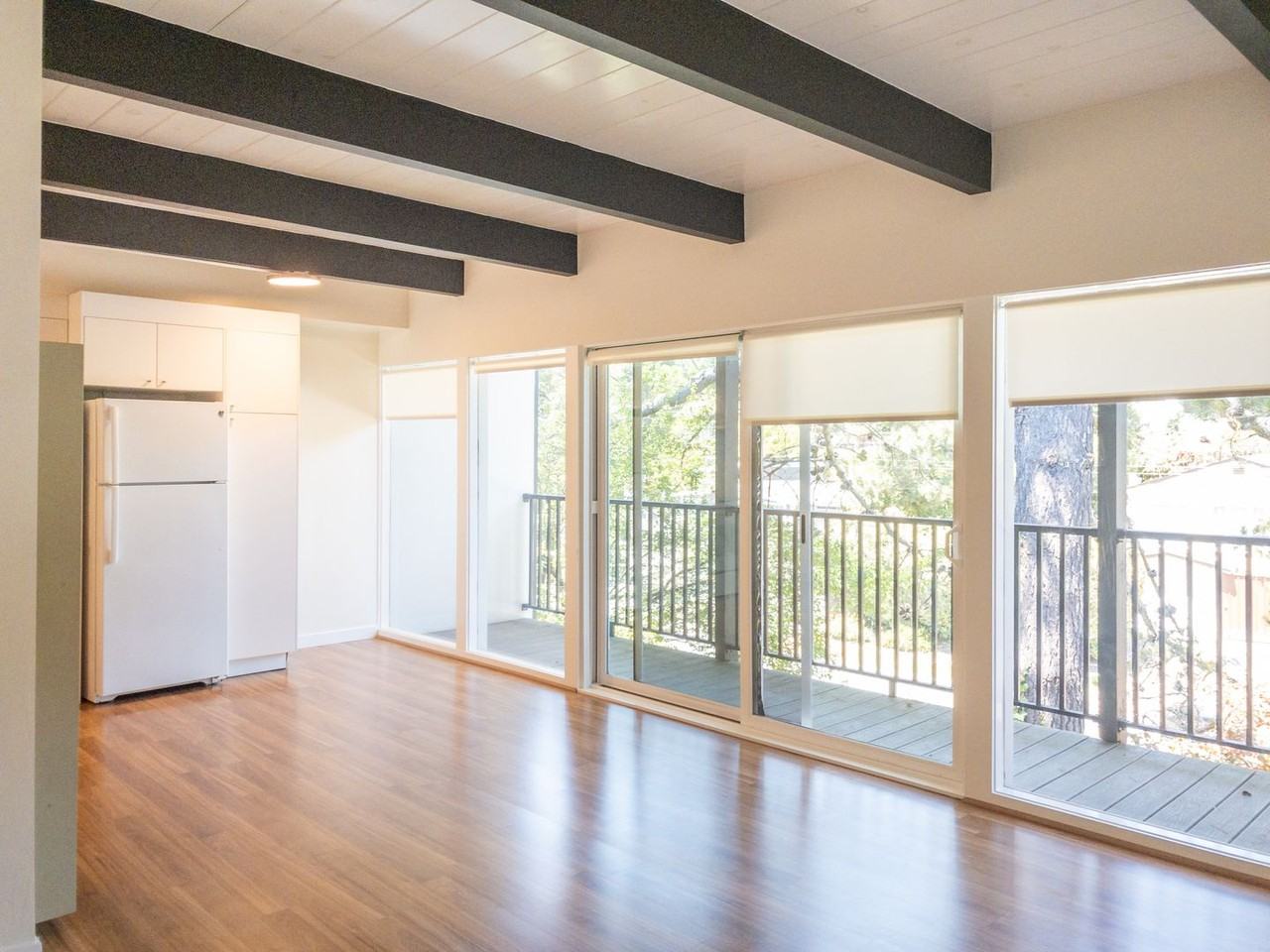 360 Jean St #5 - Photo 5 of 22