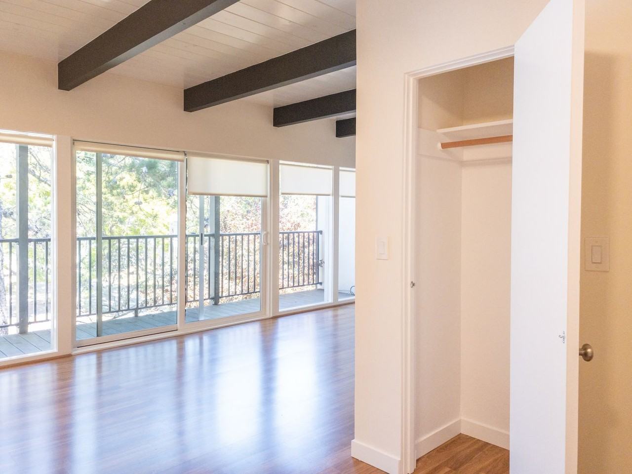 360 Jean St #5 - Photo 6 of 22