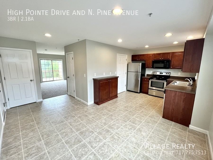 High Pointe Drive & & N. Pine Avenue #127 - Photo 2 of 50