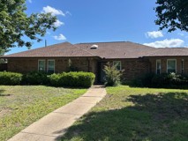 2412 Ridgeview Dr - Photo 1 of 1