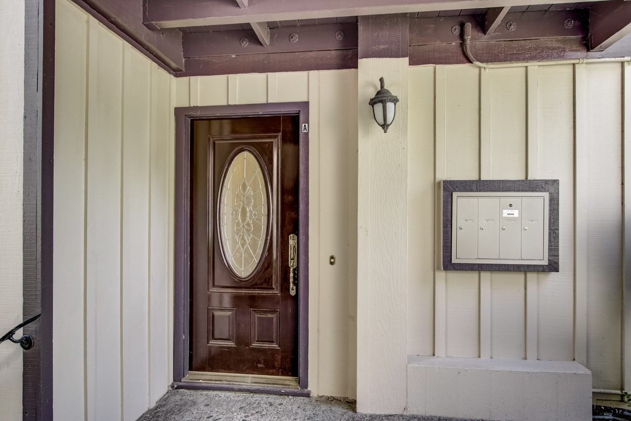 2015 Ascot Dr #C - Photo 2 of 12