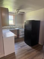 41 S Oak St #4 - Photo 1 of 1