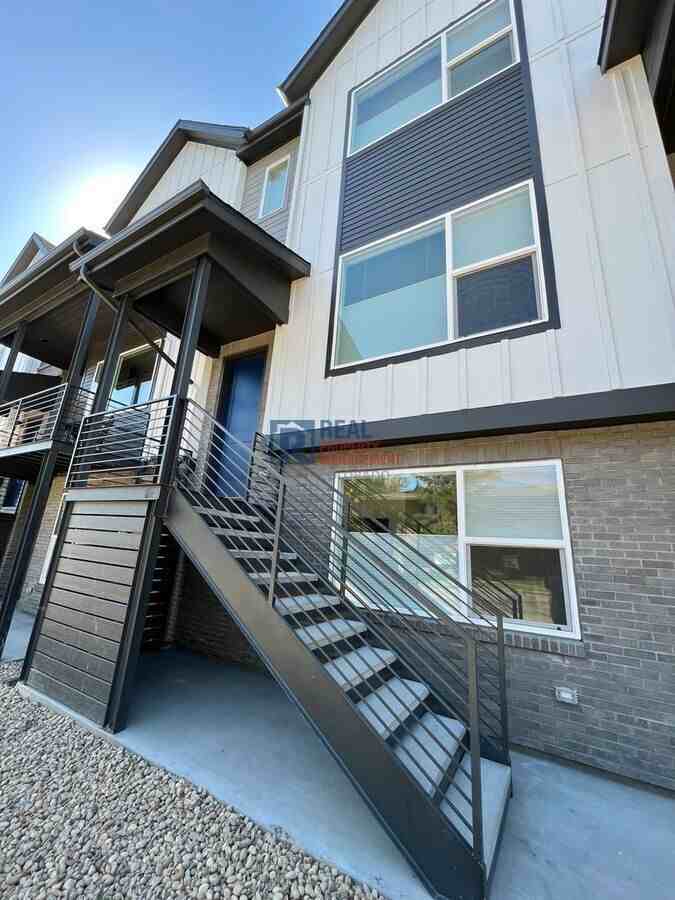 12328 W 52nd Ave - Photo 2 of 22