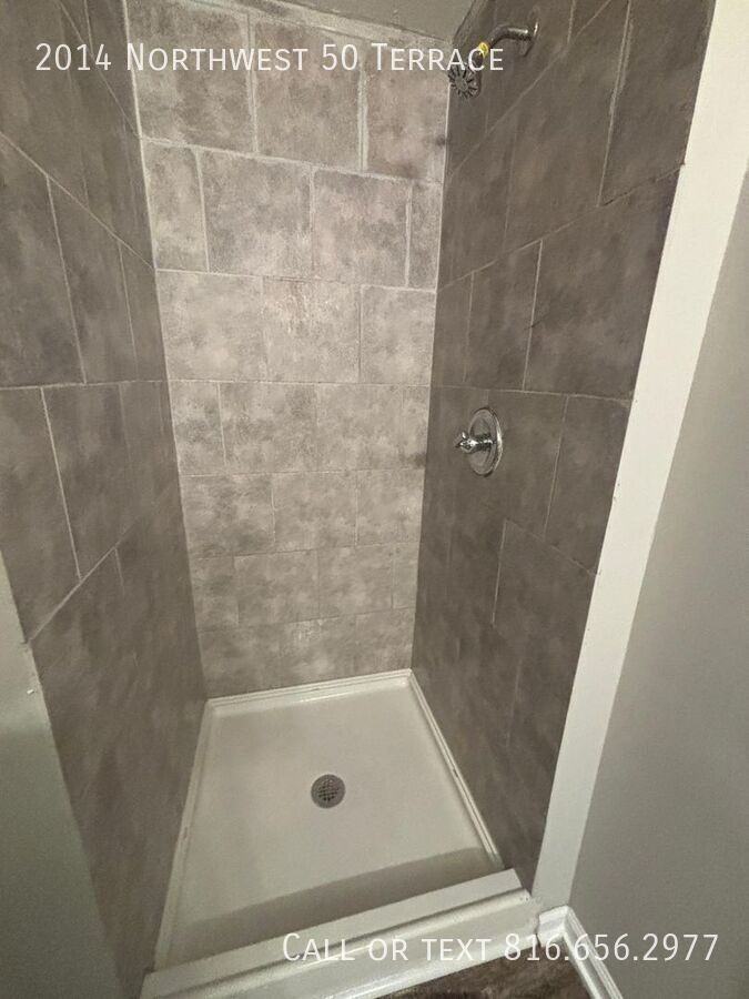 2014 Nw 50th Ter - Photo 3 of 10