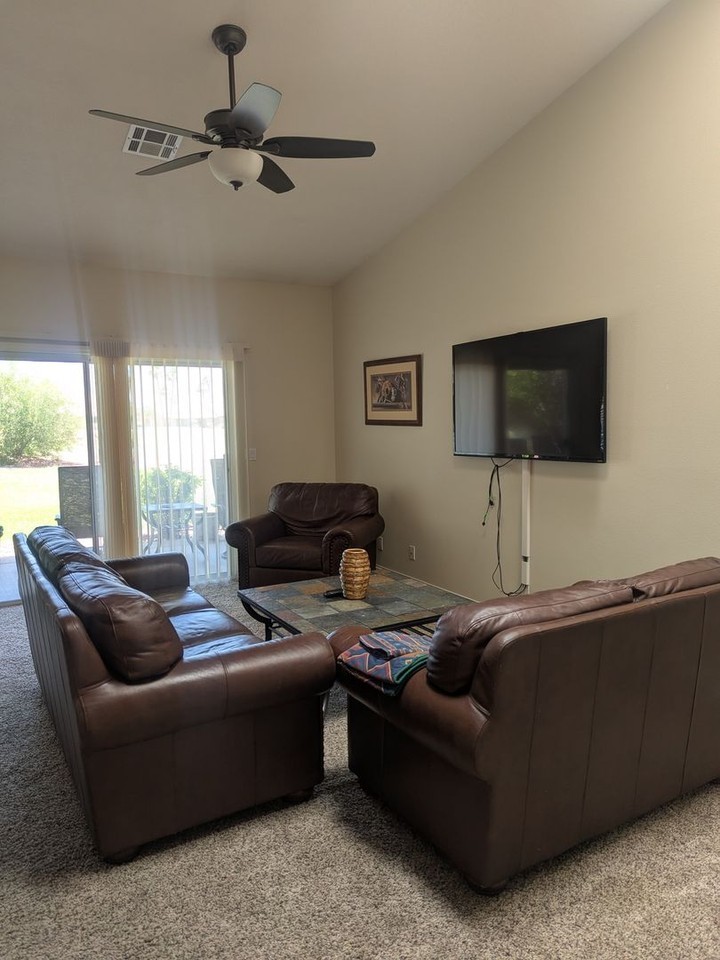 1132 Chaparral Dr - Photo 2 of 29