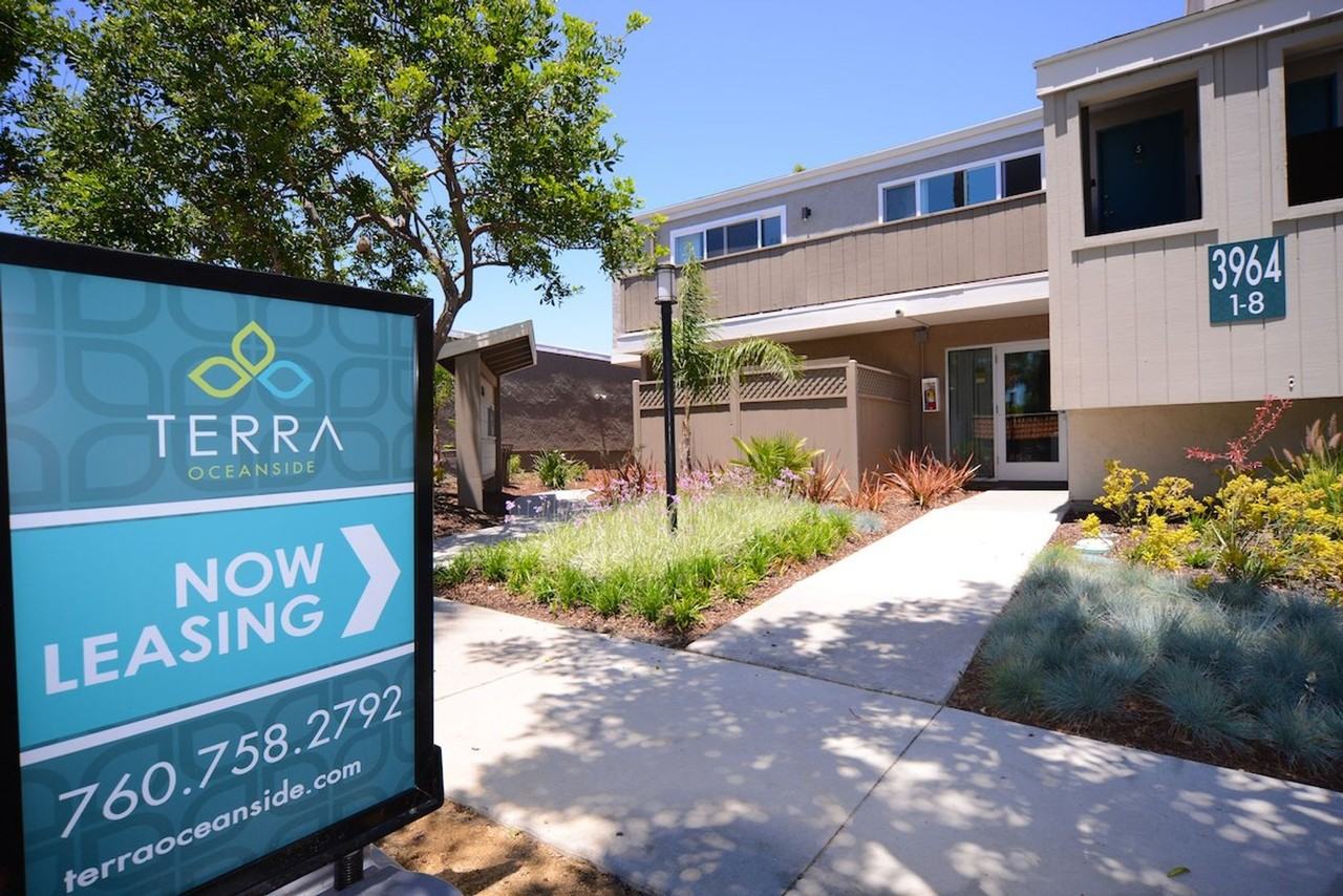 Terra Oceanside - Photo 4 of 8