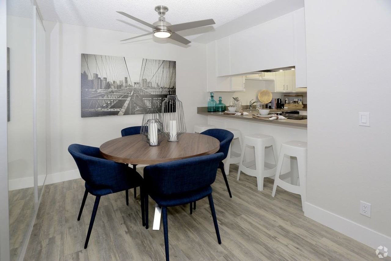 Terra Oceanside - Photo 6 of 23