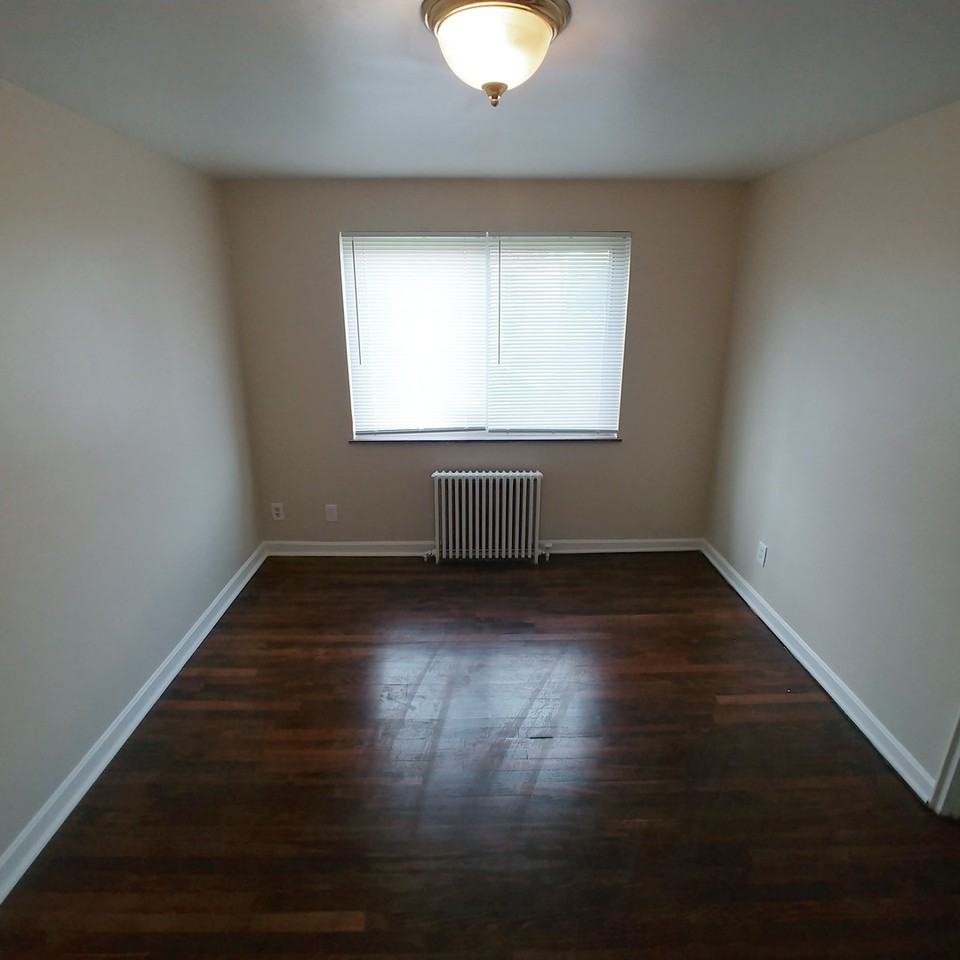 7159 Eastlawn Drive - Photo 4 of 14