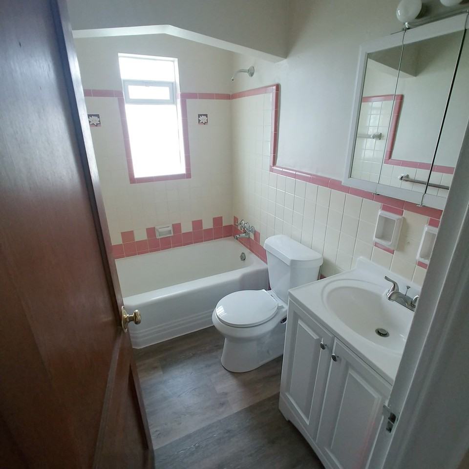 7159 Eastlawn Drive - Photo 5 of 14
