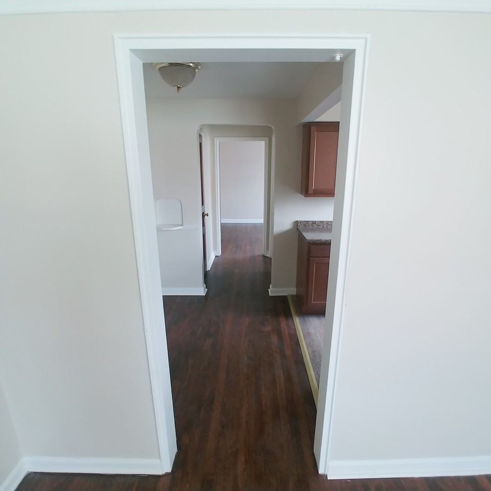 7159 Eastlawn Drive - Photo 6 of 14
