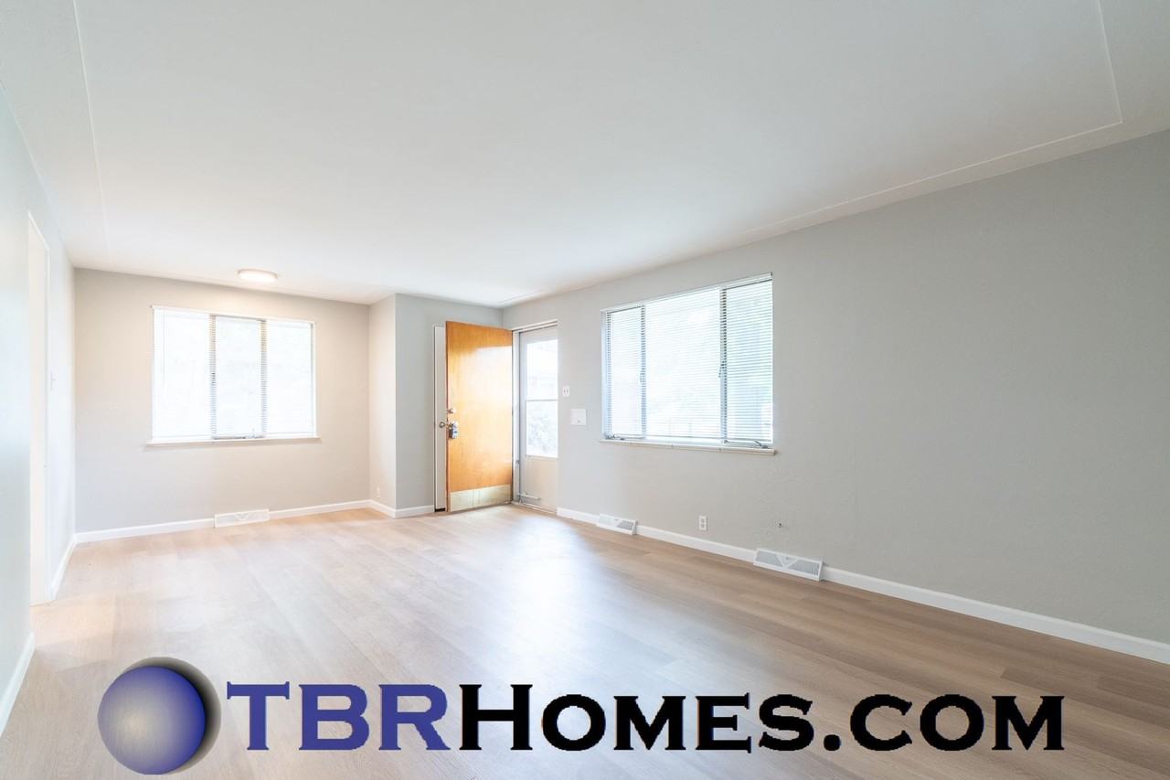 8630 W 63rd Pl - Photo 3 of 16