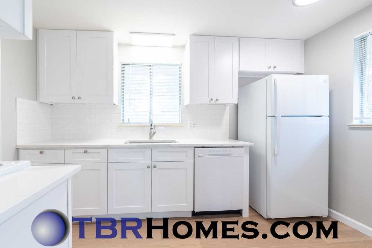 8630 W 63rd Pl - Photo 5 of 16
