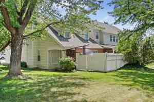 featured image of 77 W Pheasantbrook Cir