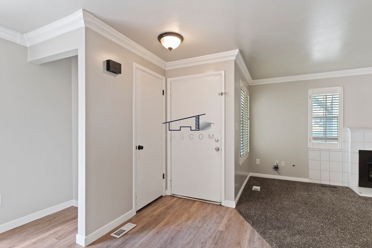 77 W Pheasantbrook Cir - Photo 2 of 34