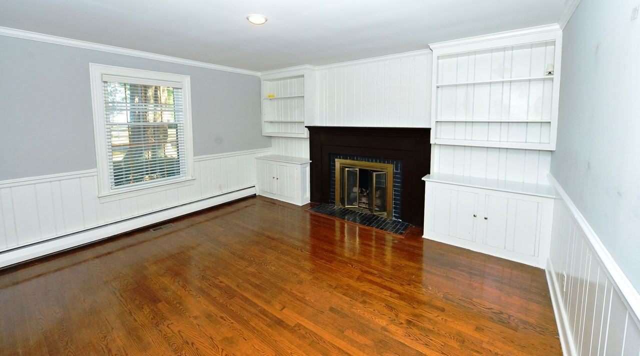 4730 River Shore Rd - Photo 5 of 45