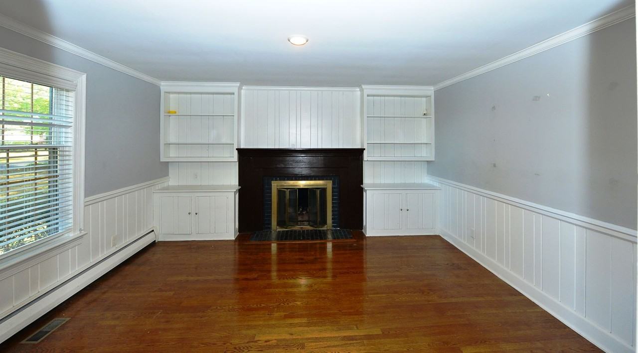 4730 River Shore Rd - Photo 6 of 45