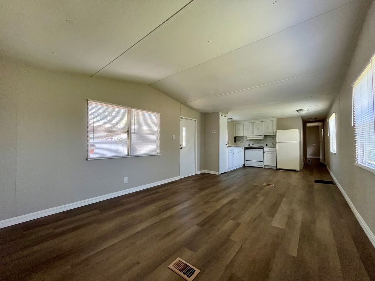 12622 Orange Lake Dr - Photo 2 of 11