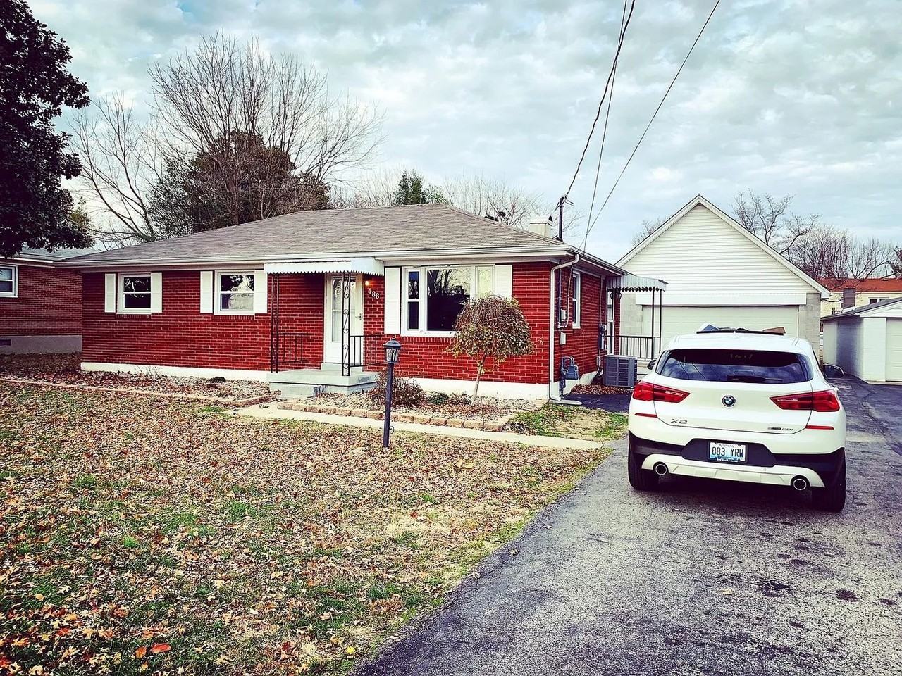 488 Overdale Dr - Photo 2 of 25