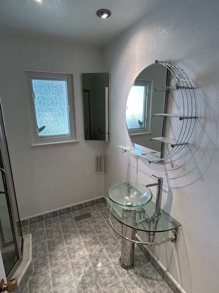 913 Reed Ave - Photo 7 of 9