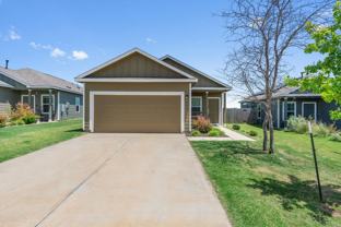 393 Gabbro Gdns - Photo 1 of 1